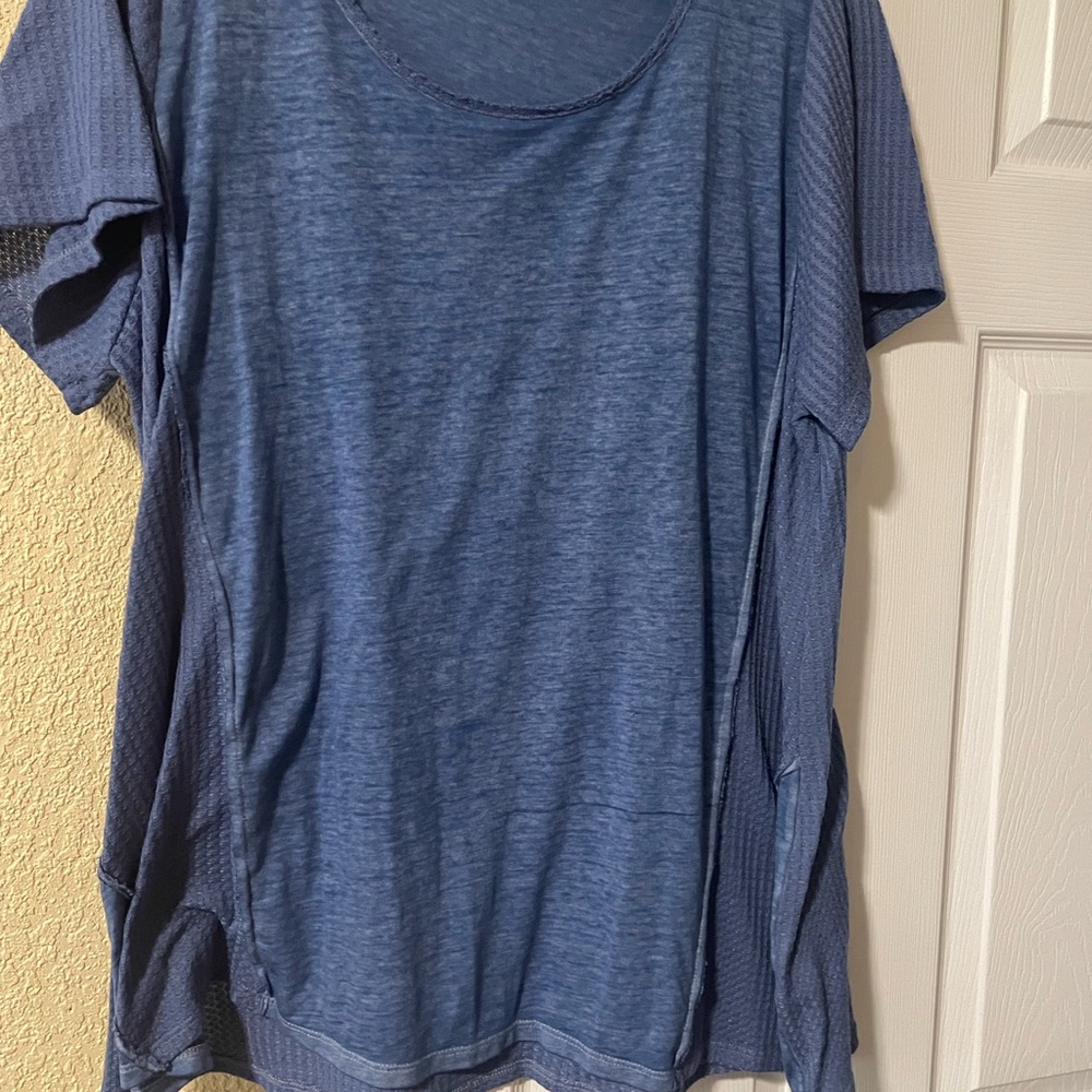 Cato Blue Short Sleeve Knit Top